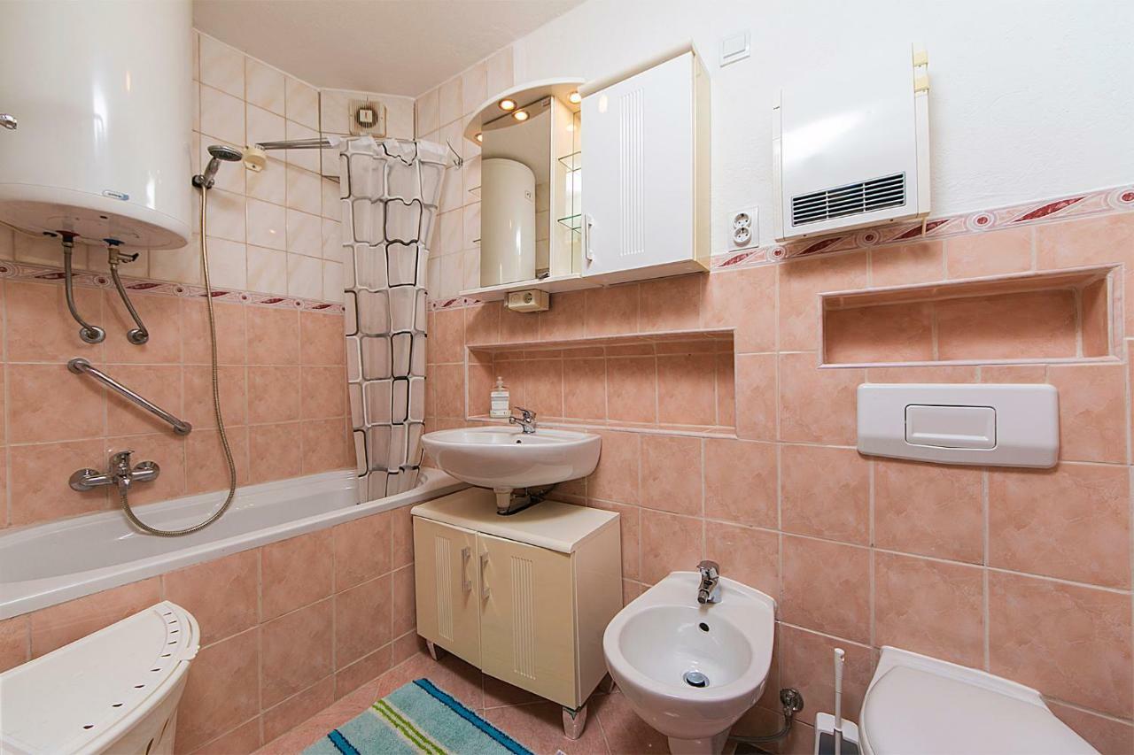 Apartment Anika Brela Zewnętrze zdjęcie